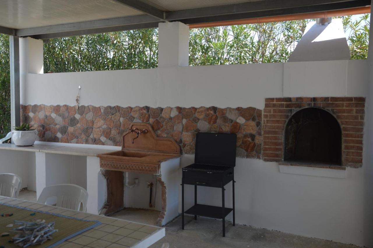 Villa Oasi เมนฟี ภายนอก รูปภาพ